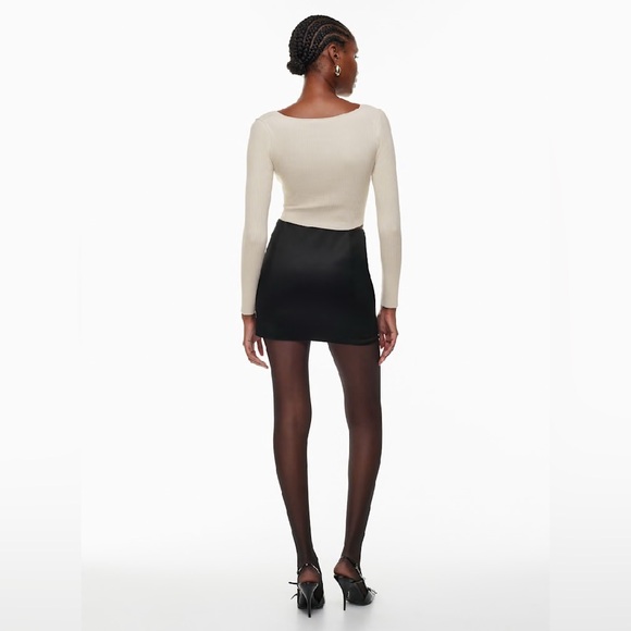 New Aritzia Ten by Babaton Cropped knit criss-cross longsleeve - Picture 4 of 13